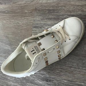 Valentino Rockstud Untitled Leather Sneaker